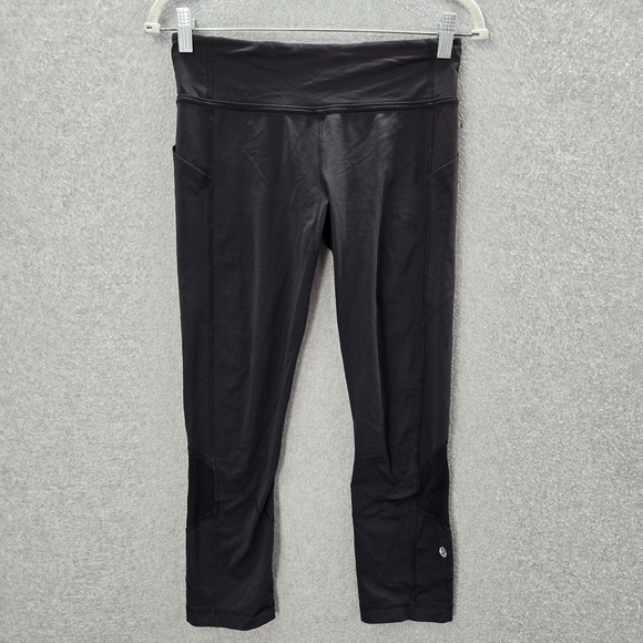 Lululemon Women Activewear Pants 6 Black Logo Cropped Leggings 23 in Inseam - Picture 1 of 11